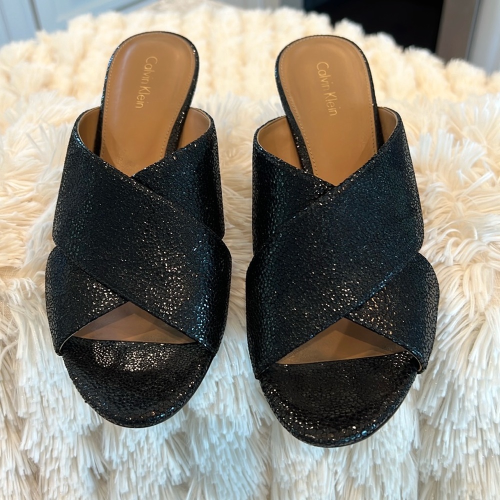 🎉Host Pick🎉Calvin Klein Womens Black High Heel Open Toe Slide Sandal - Size 9 - Picture 3 of 13